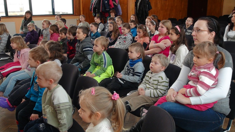 teatr o smoku i krolu leniuchu